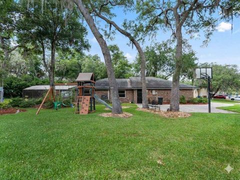 Tiny photo for 33005 Joel Court, Leesburg, FL 34788 (MLS # G5111944)