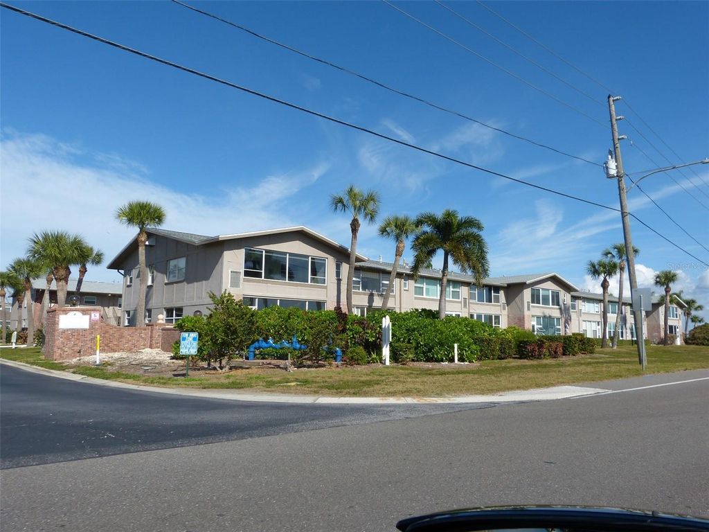 Photo of 2 Causeway Boulevard #206, Dunedin, FL 34698 (MLS # TB8448093)