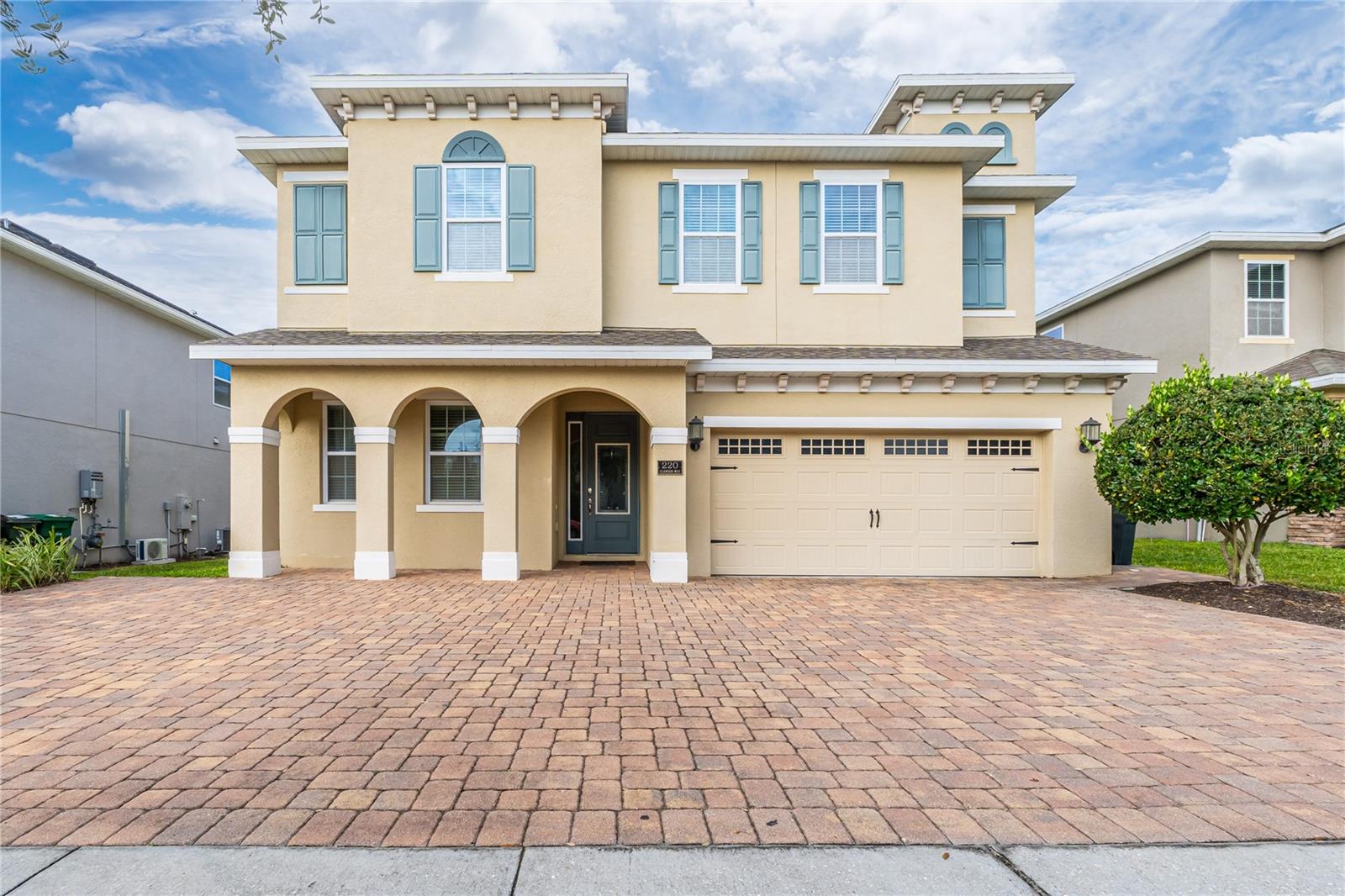 220 CLAWSON WAY
