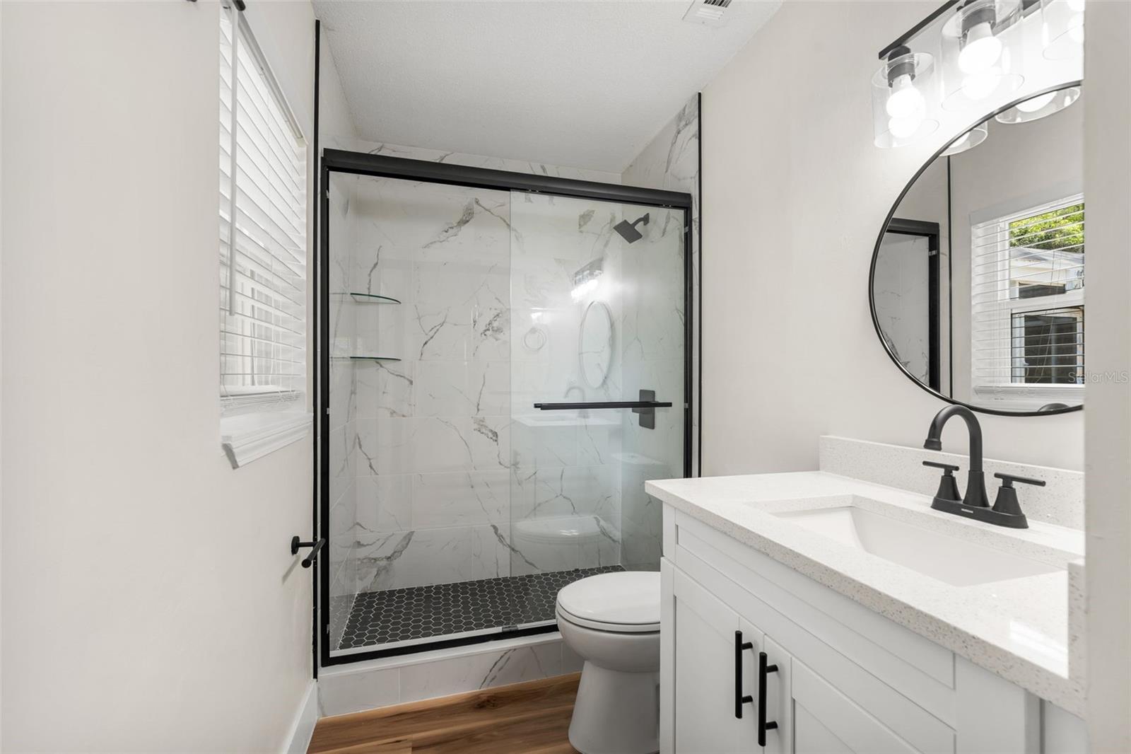 IDYLWILD SOUTH SERENOLA - Residential