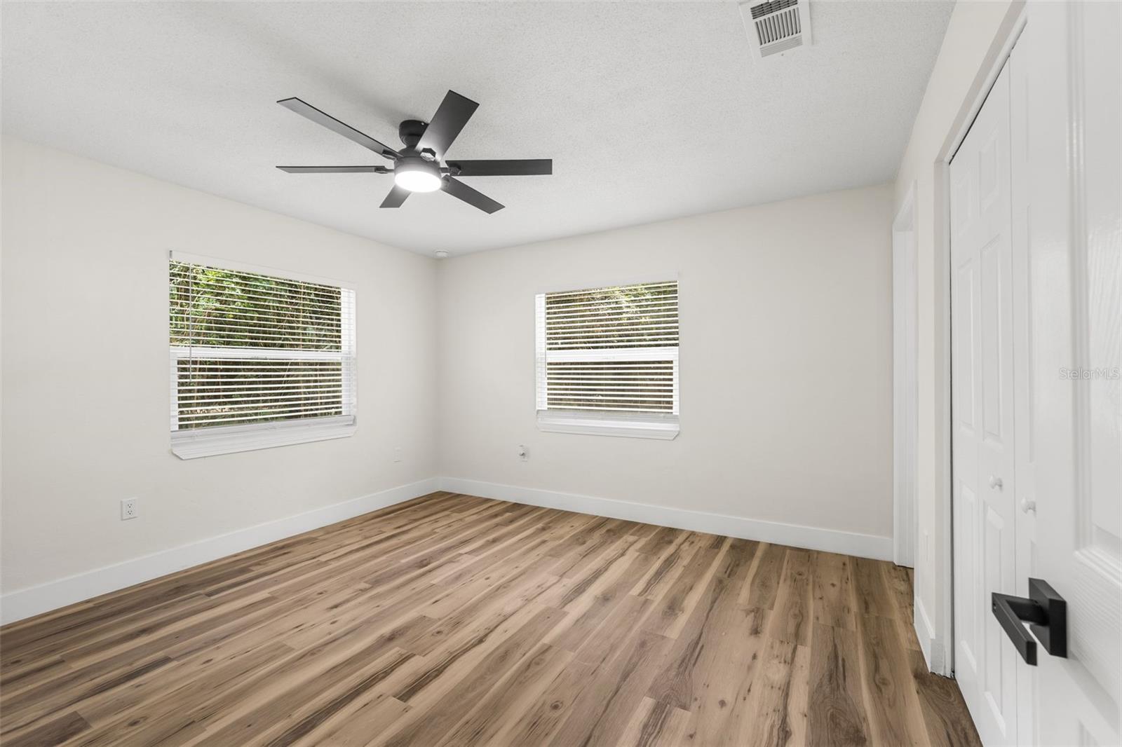 IDYLWILD SOUTH SERENOLA - Residential