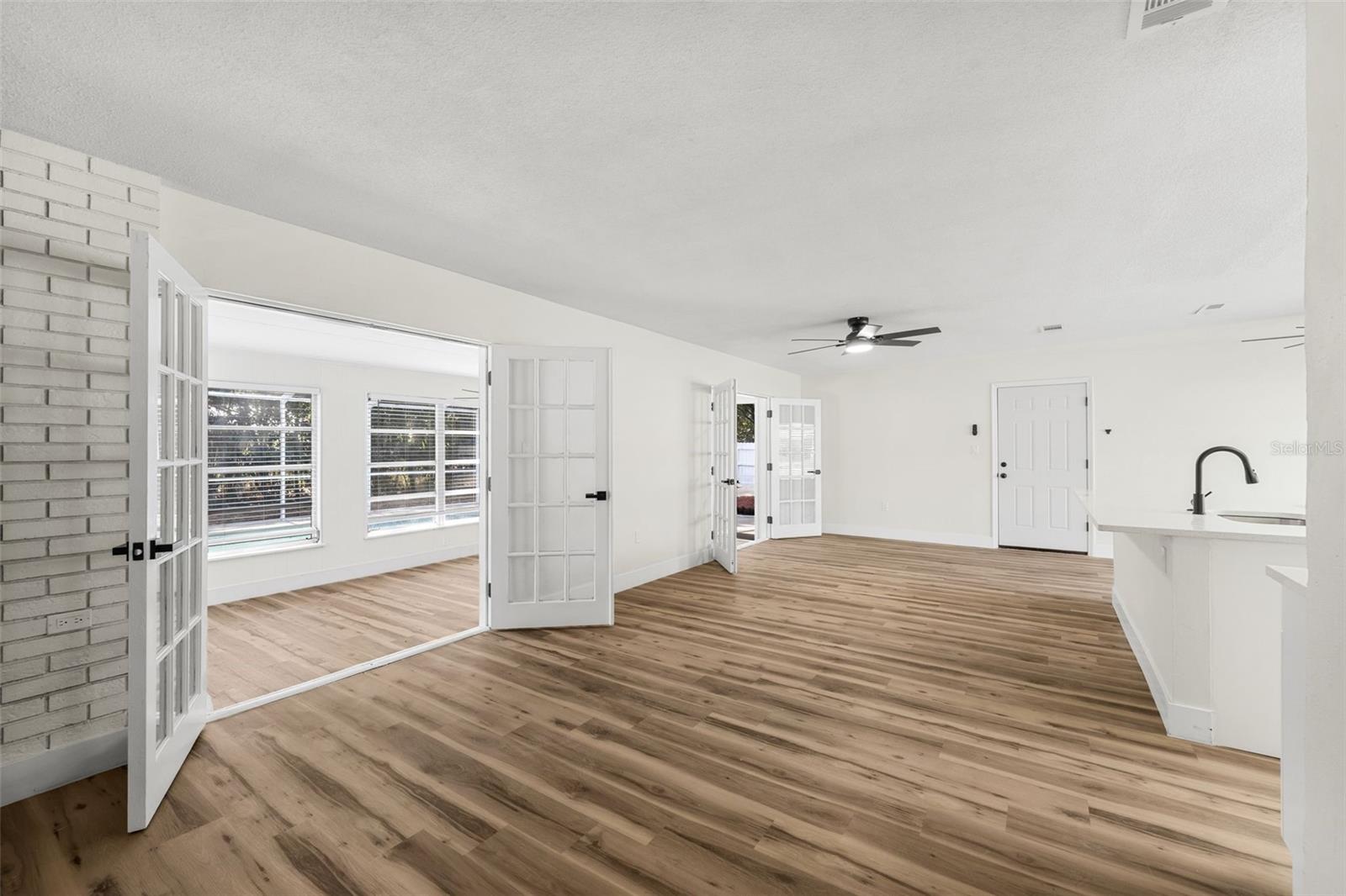 IDYLWILD SOUTH SERENOLA - Residential