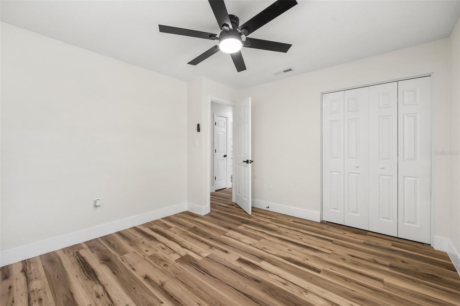 IDYLWILD SOUTH SERENOLA - Residential