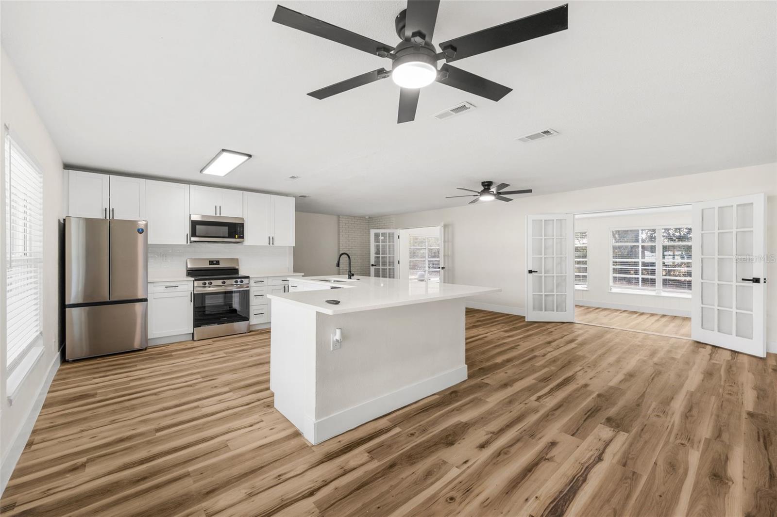 IDYLWILD SOUTH SERENOLA - Residential