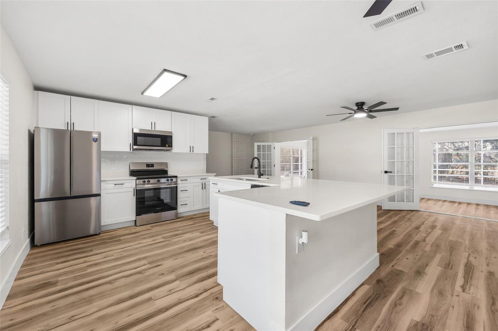 IDYLWILD SOUTH SERENOLA - Residential