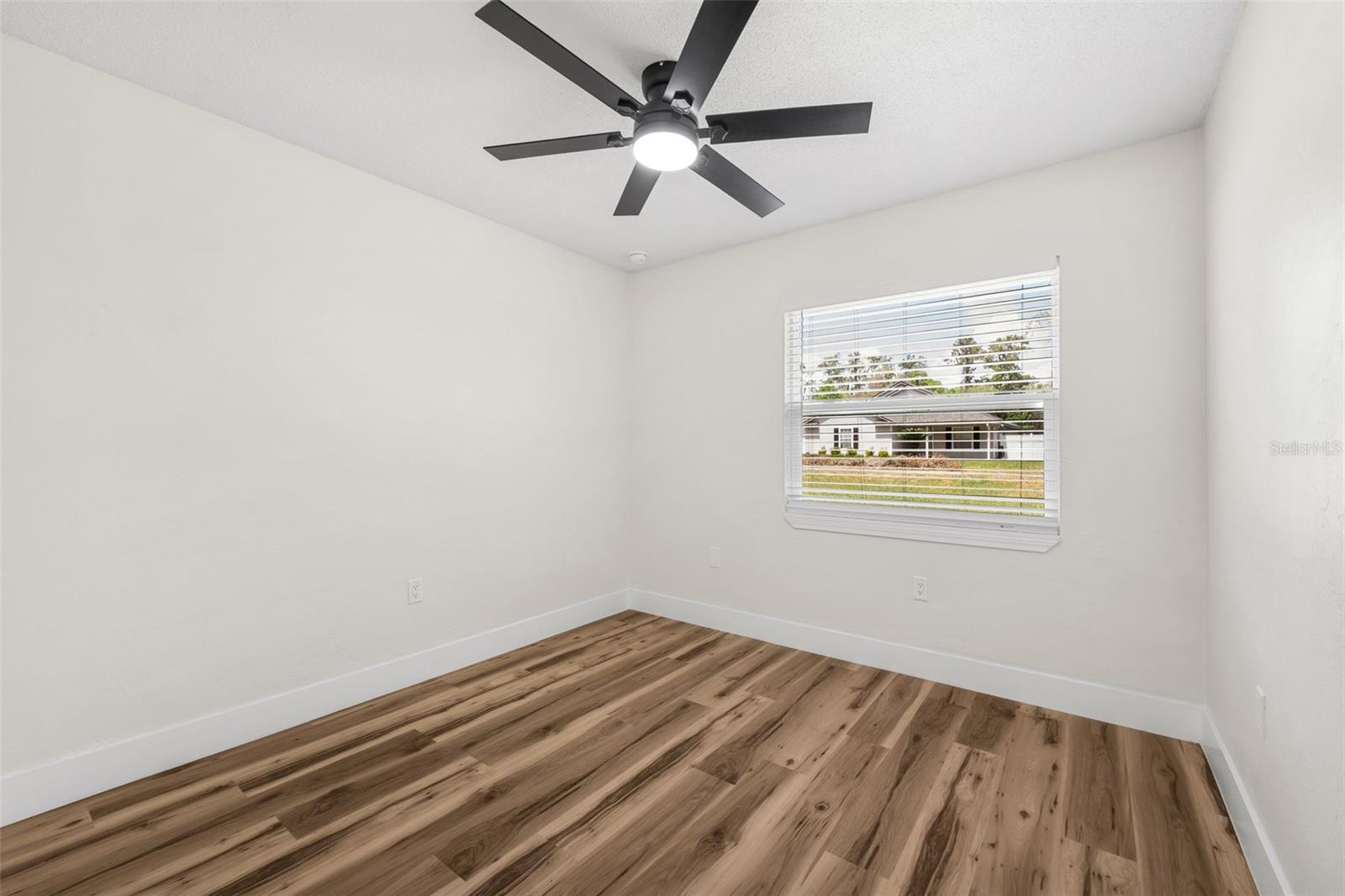 IDYLWILD SOUTH SERENOLA - Residential