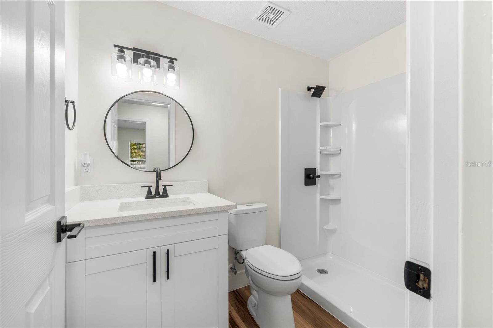 IDYLWILD SOUTH SERENOLA - Residential