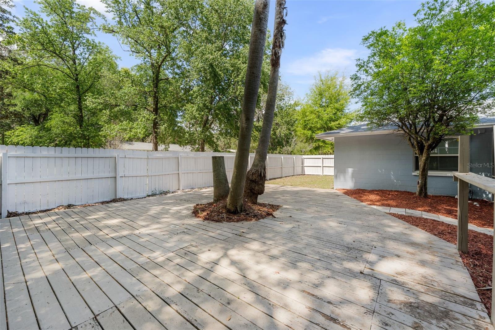 IDYLWILD SOUTH SERENOLA - Residential