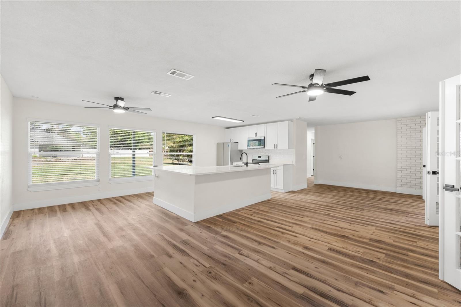 IDYLWILD SOUTH SERENOLA - Residential