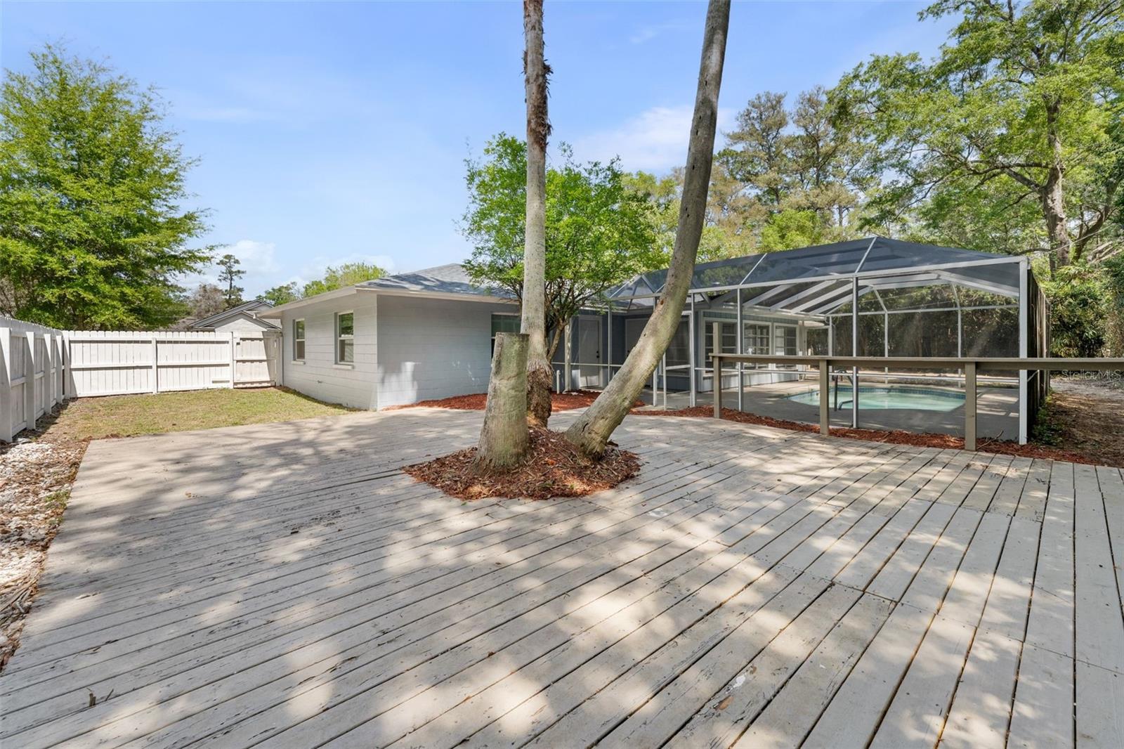 IDYLWILD SOUTH SERENOLA - Residential