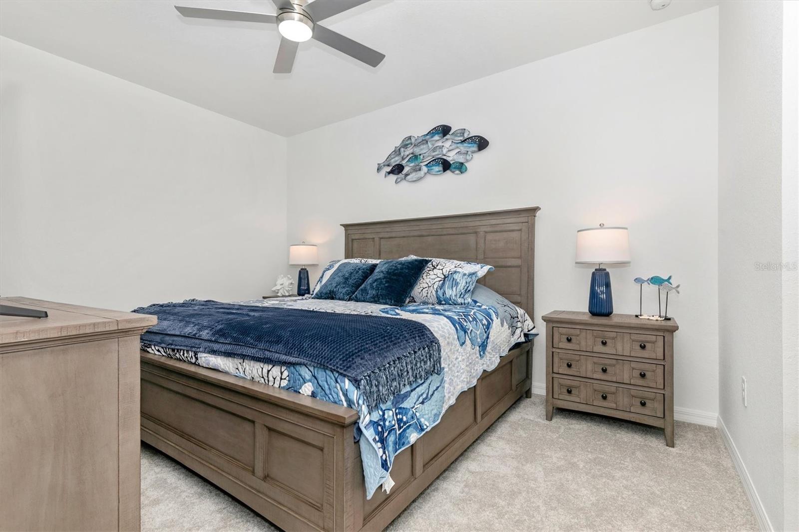 WELLEN PARK GOLF & COUNTRY CLUB - Residential Lease