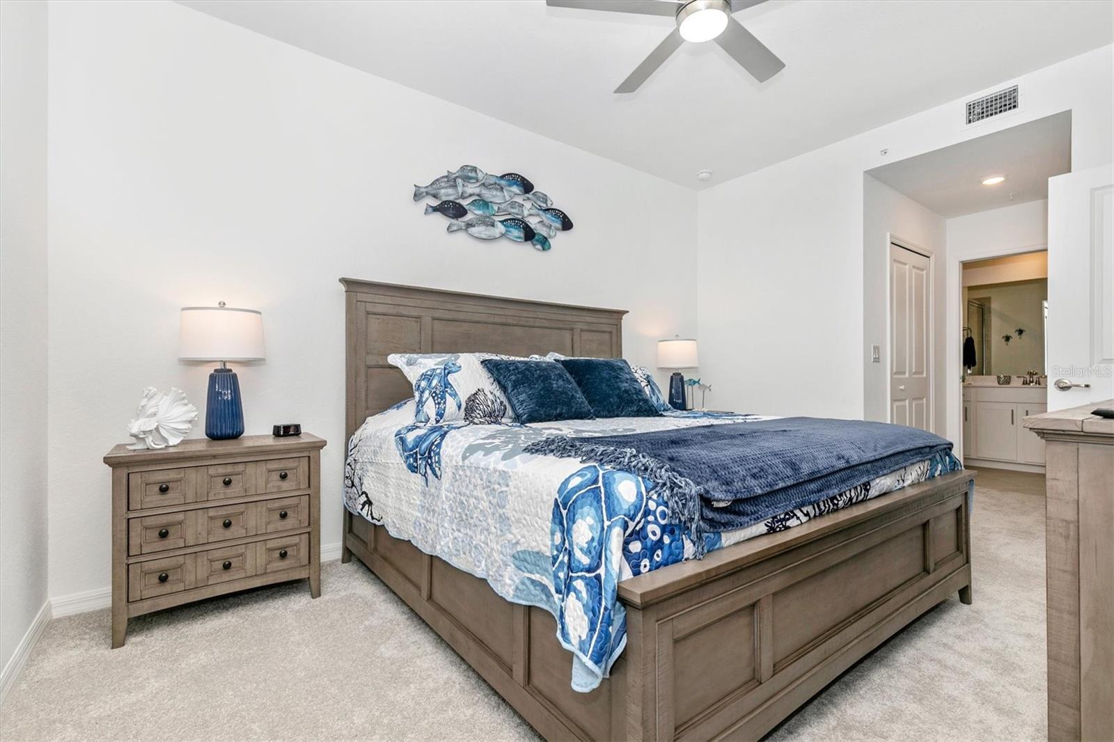 WELLEN PARK GOLF & COUNTRY CLUB - Residential Lease