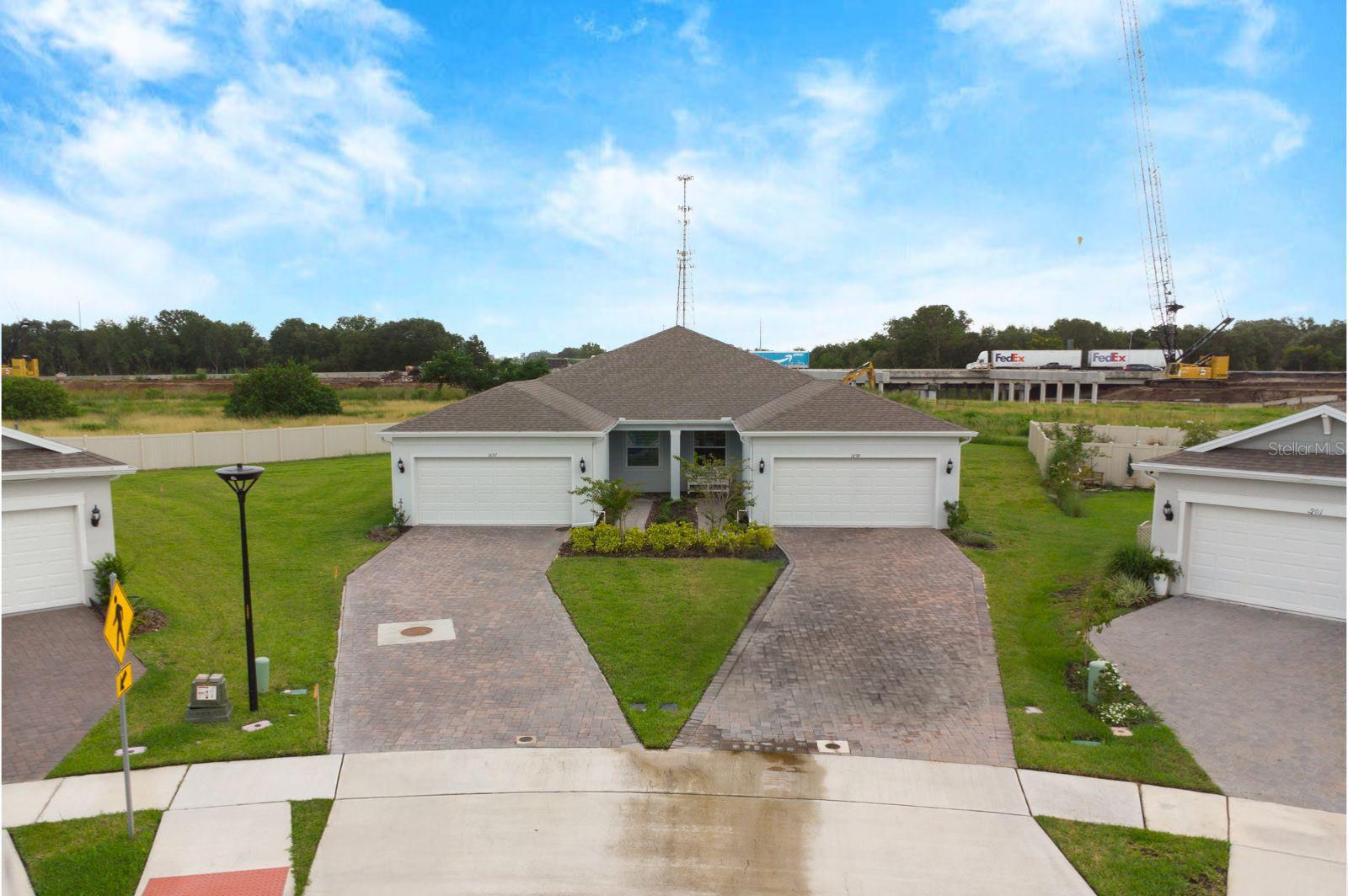 55+ Gated community of Tohoqua Reserve in Kissimmee. This beautiful home offers 2 bedrooms, 2 bathrooms and a bonus/flex room. kitchen with wood cabinets, stone countertops, stainless steel appliances, island and natural light coming through the window above the sink. Step outside to a relaxing Lanai. Huge Lote 0.25 Acre. A large driveway provides plenty of parking spaces.
Tohoqua Reserve offers clubhouse, tennis courts, gated community, community pool, fitness center.
The location provides easy access to major roadways, including US-192 and the Florida Turnpike