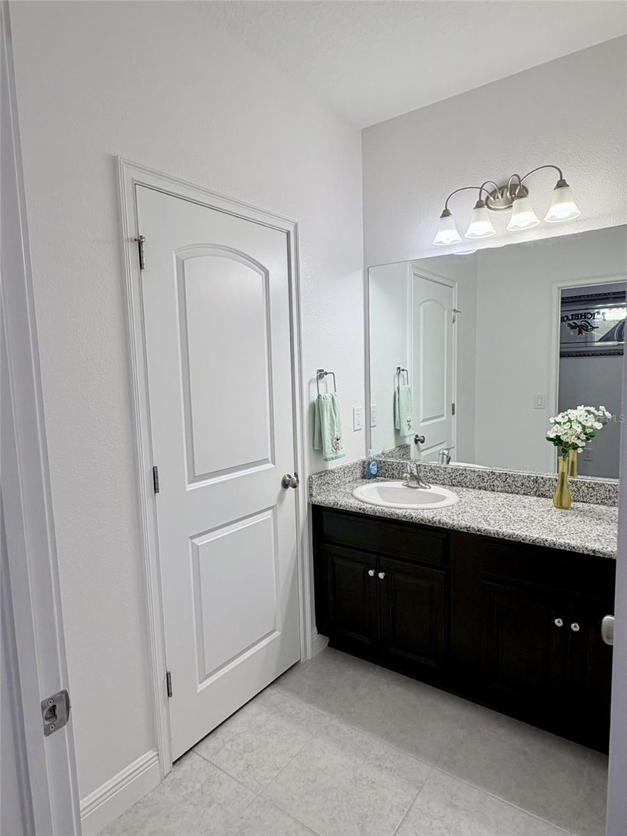 LAKESIDE PH 6 - Residential