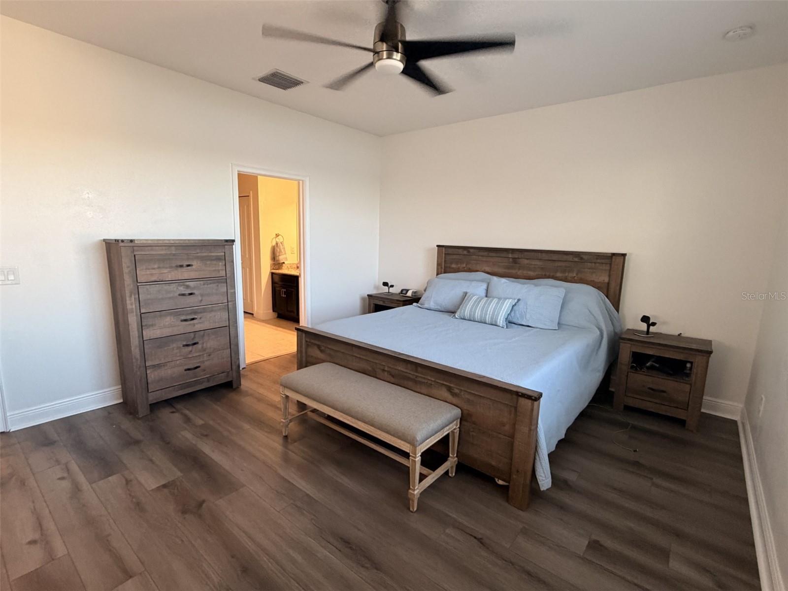 LAKESIDE PH 6 - Residential