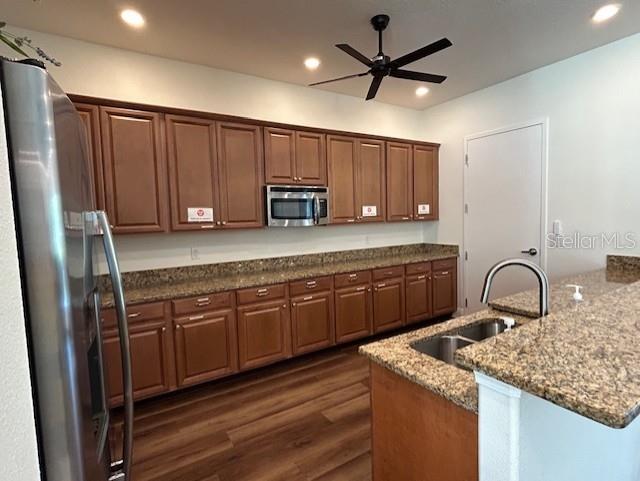 LAKESIDE PH 6 - Residential