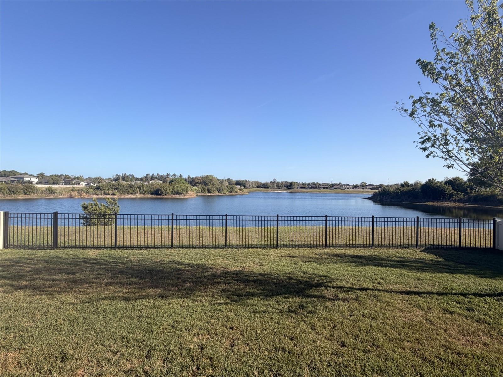 LAKESIDE PH 6 - Residential