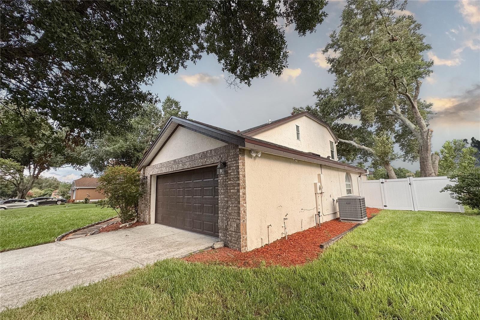 515 BENTLEY STREET