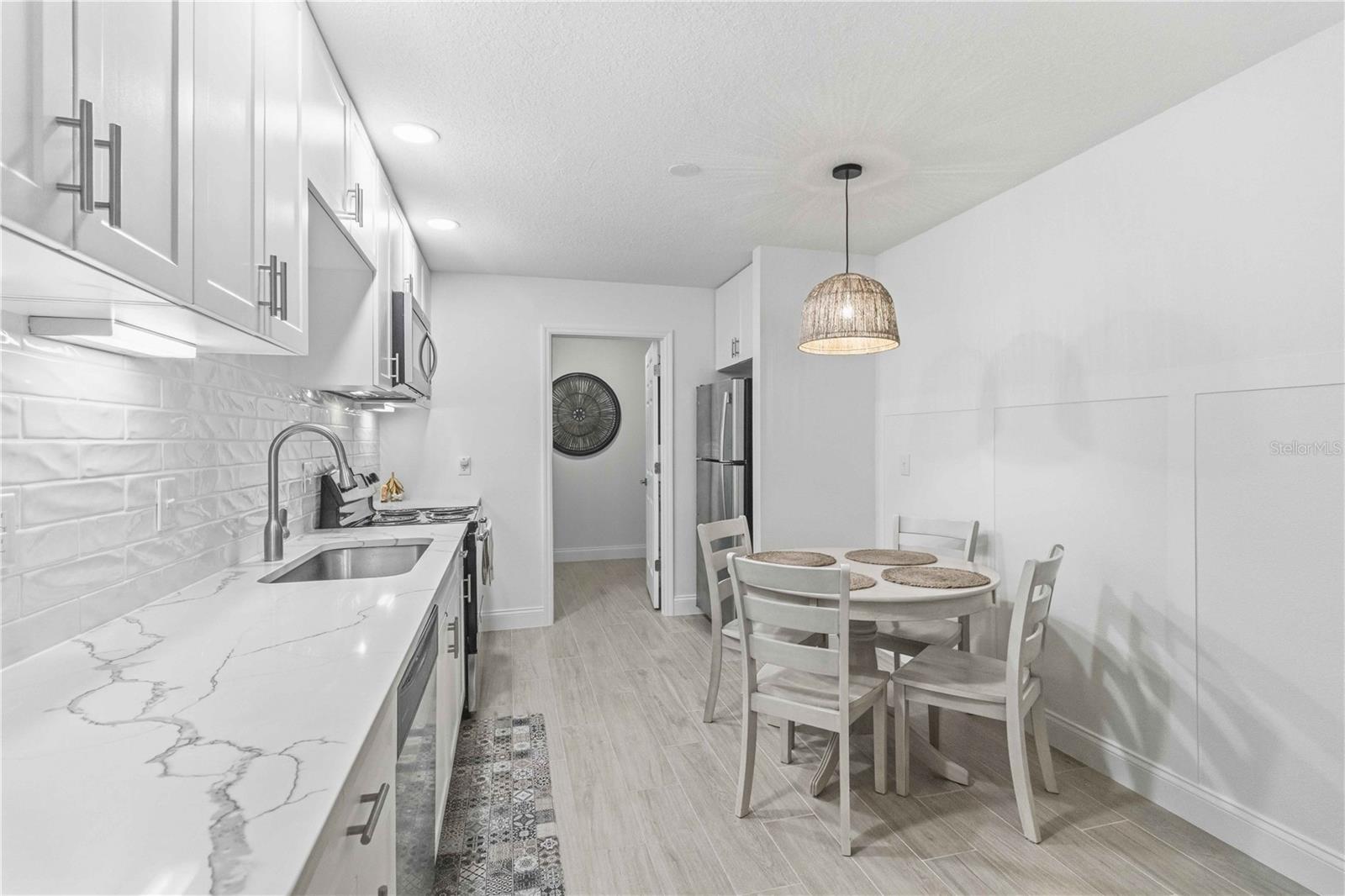 HERITAGE VILLAGE WEST CONDOMINI - Residential
