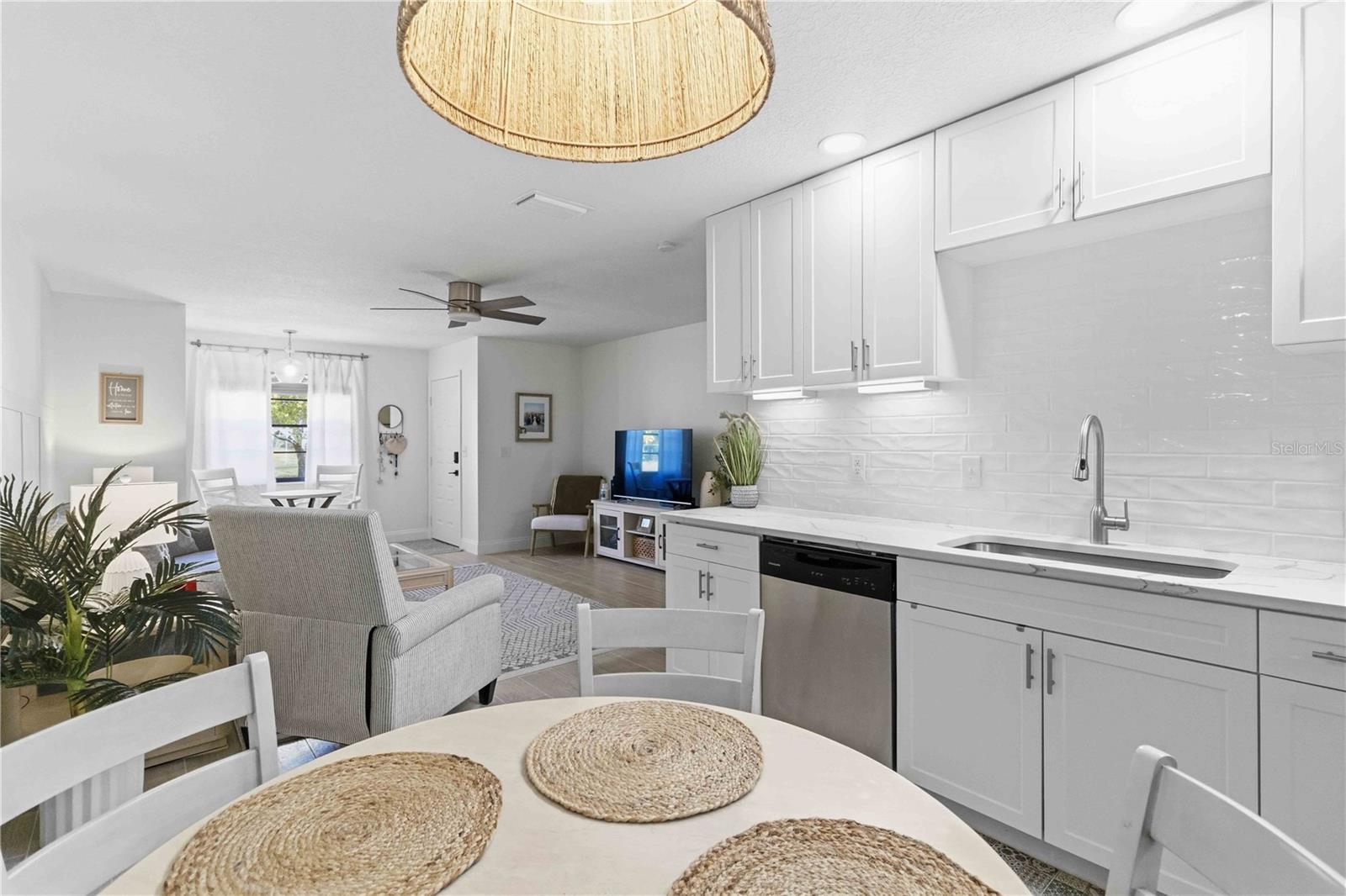HERITAGE VILLAGE WEST CONDOMINI - Residential
