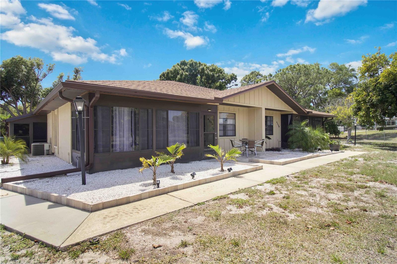 HERITAGE VILLAGE WEST CONDOMINI - Residential