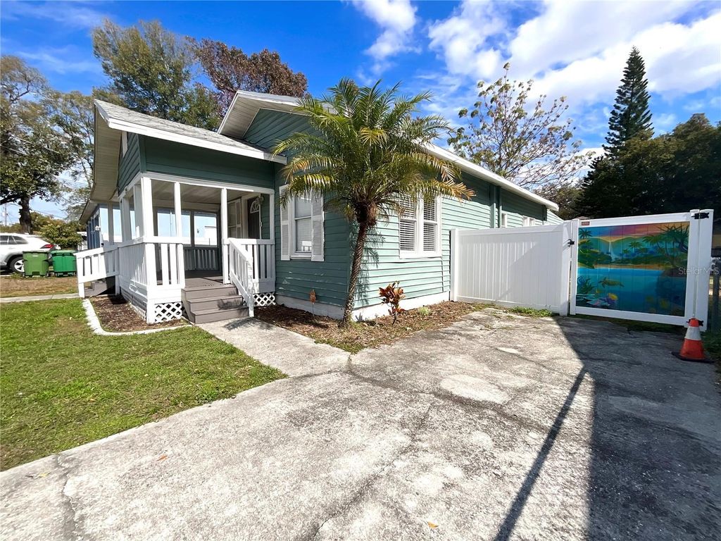 Photo of 8507 N Edison Ave, Tampa, FL 33604 (MLS # TB8468606)