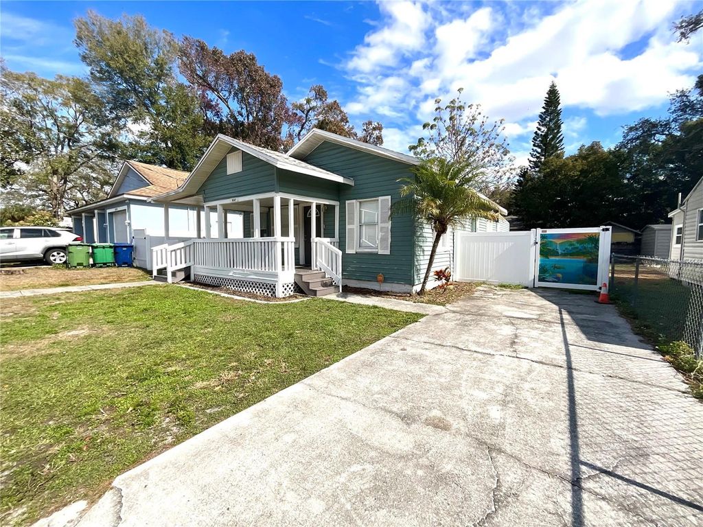 Photo of 8507 N Edison Ave, Tampa, FL 33604 (MLS # TB8468606)