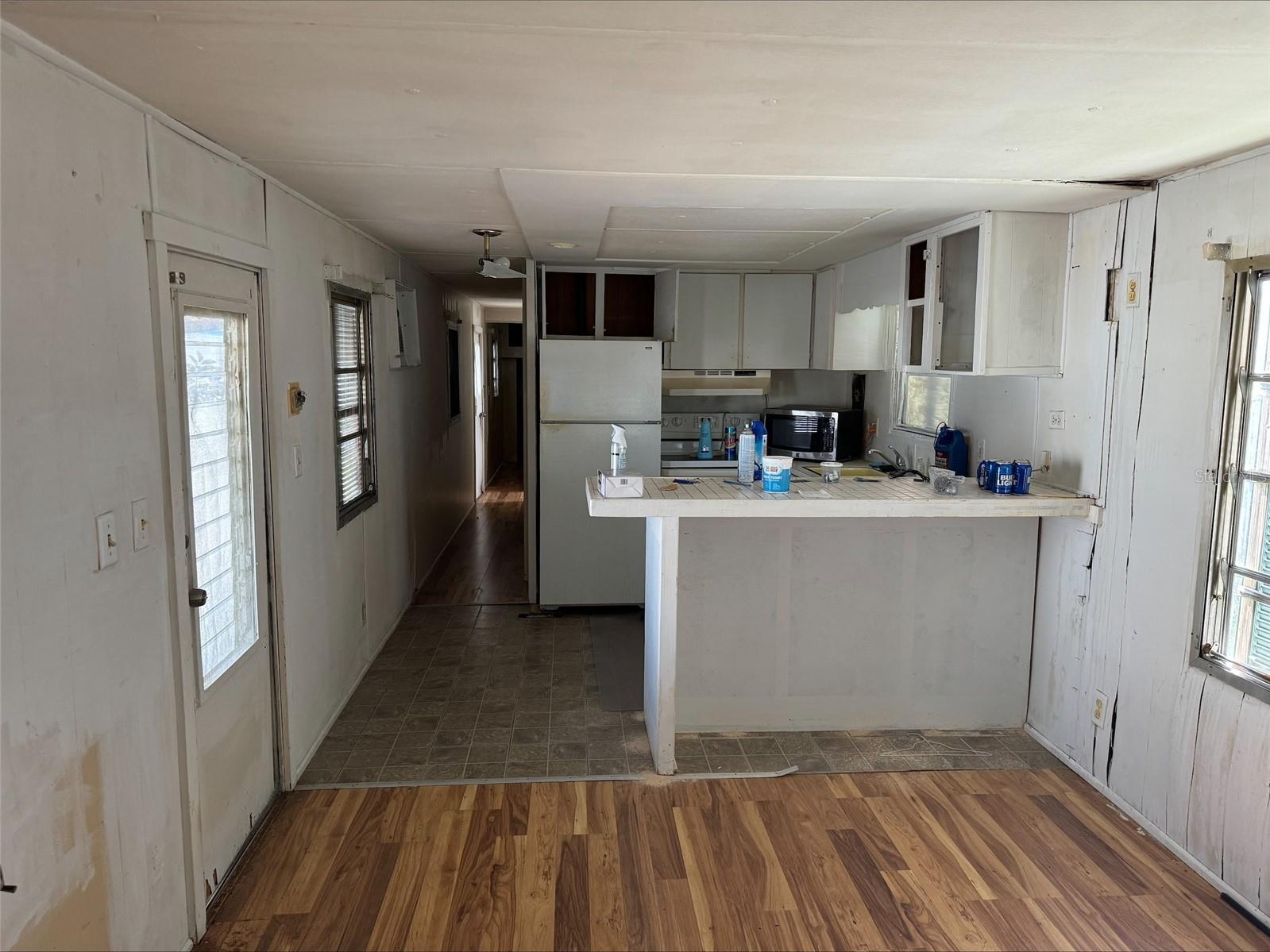 27466 US HIGHWAY 19 N 9