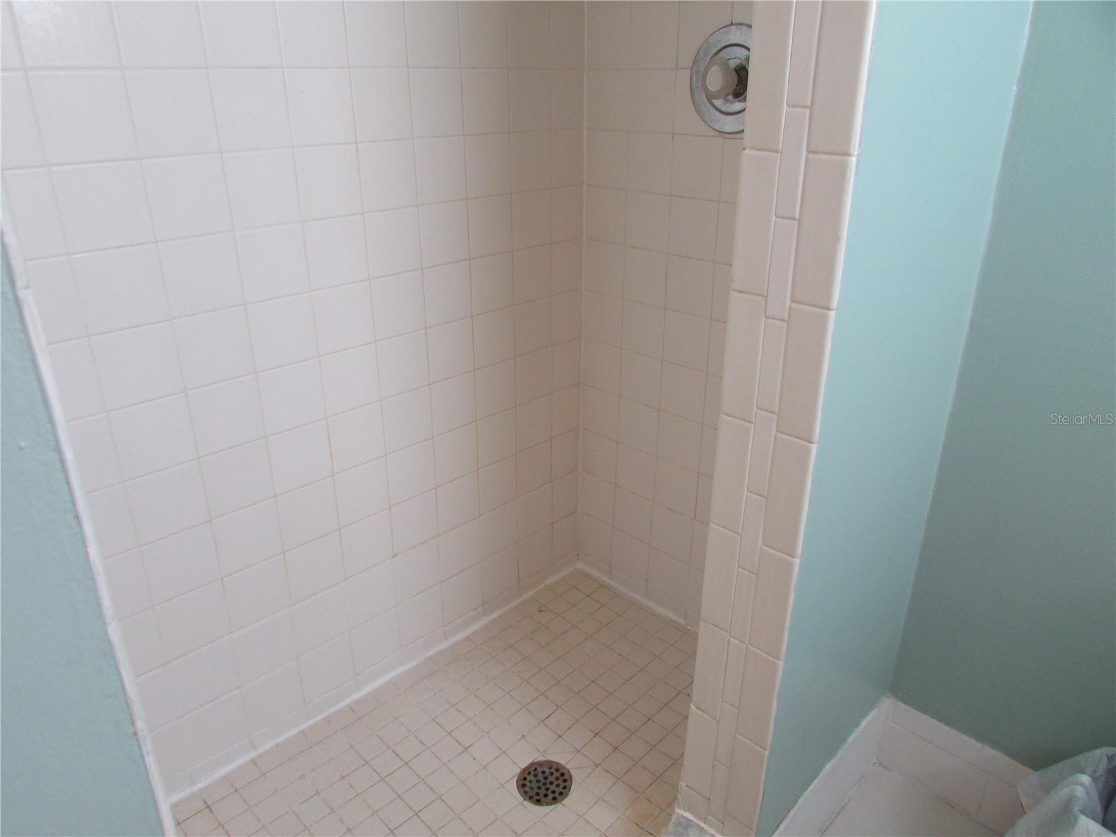 BELLEAIR SANDS THE CONDO - Residential Lease