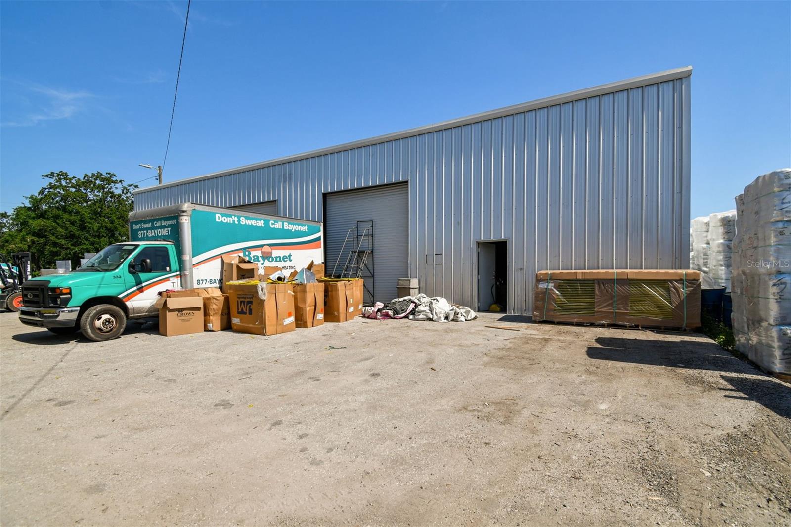 SCHLEY - Commercial Sale