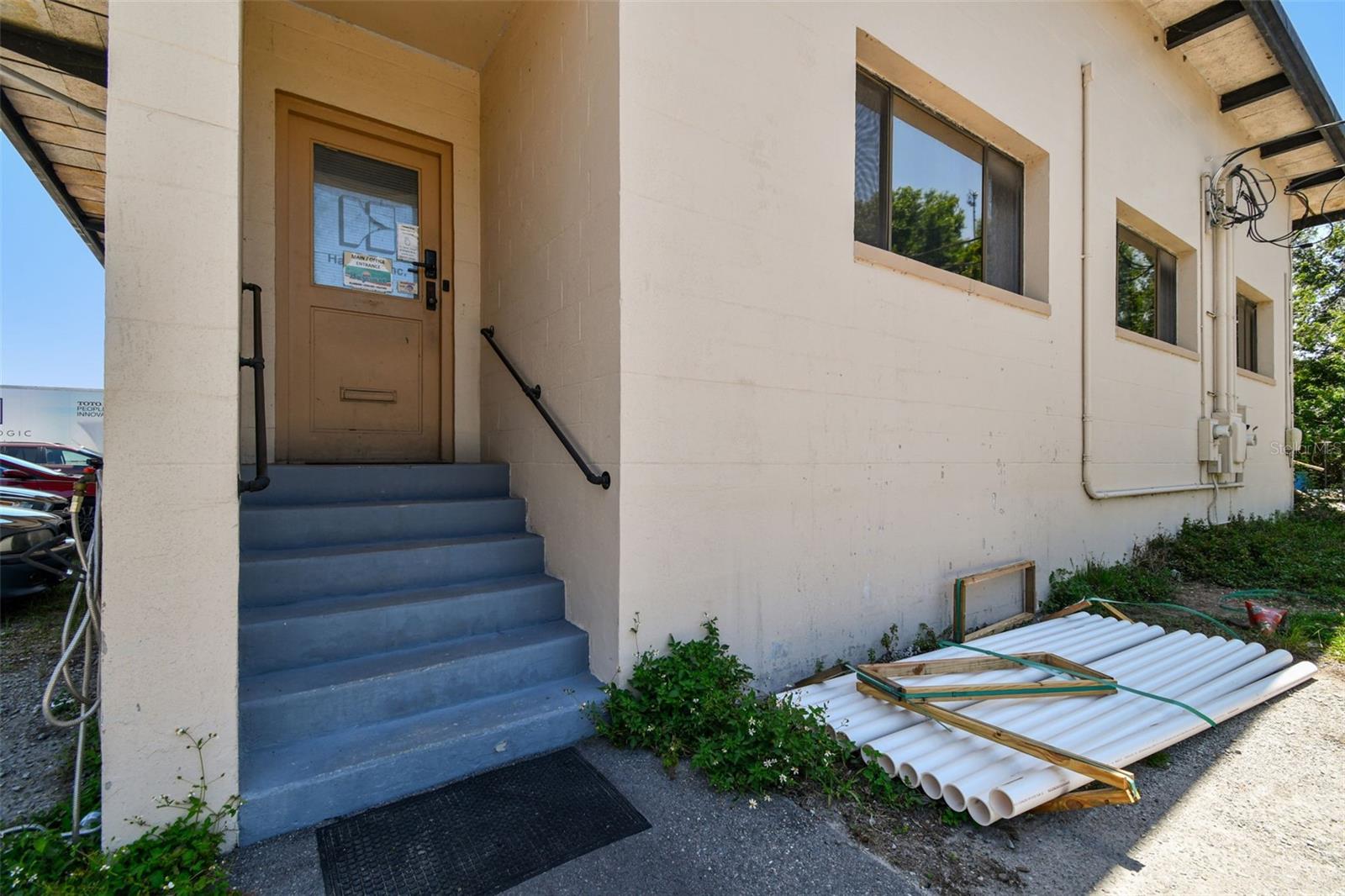 SCHLEY - Commercial Sale