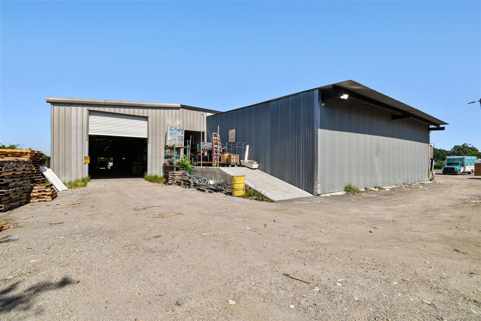 SCHLEY - Commercial Sale