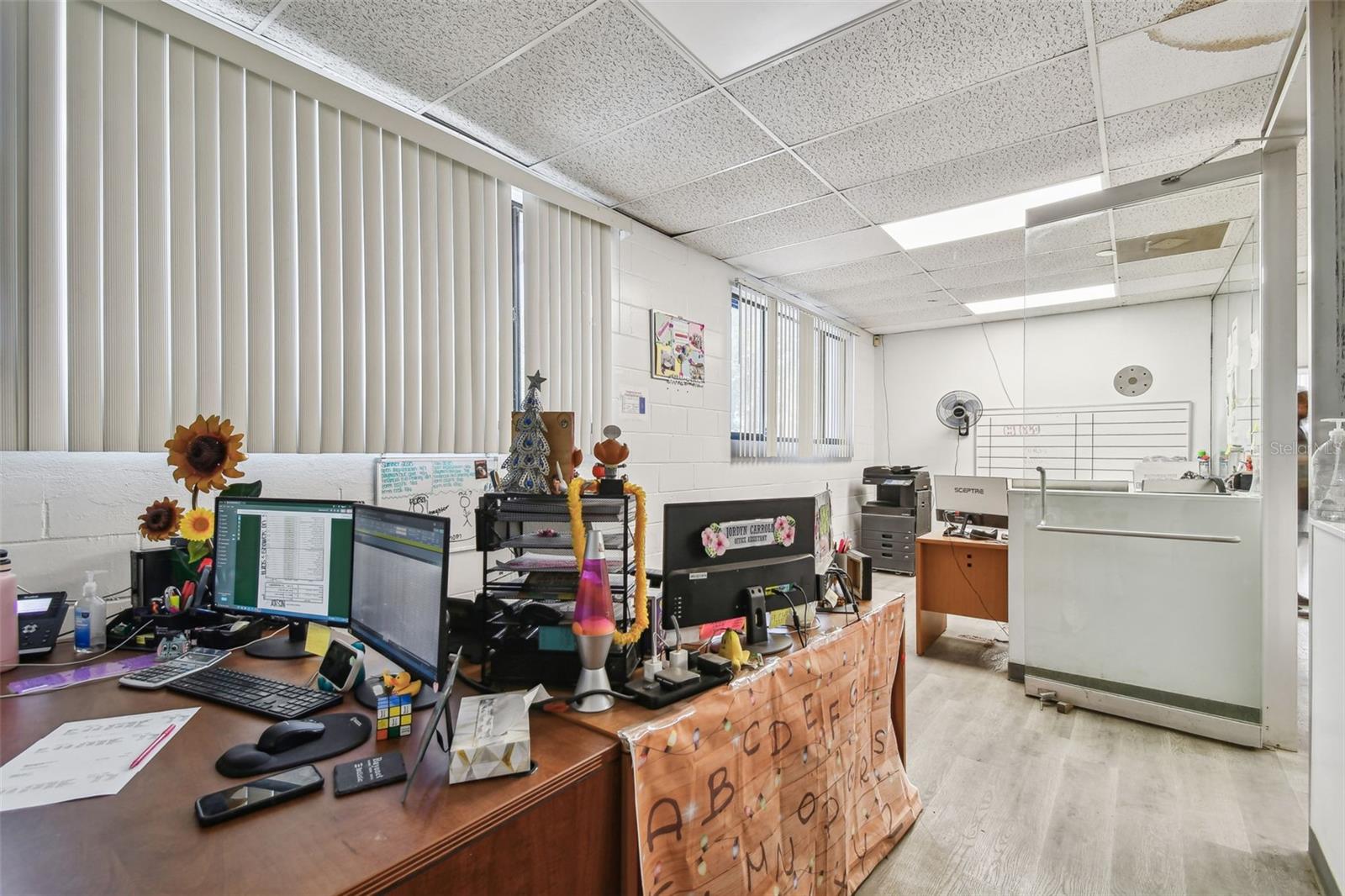 SCHLEY - Commercial Sale