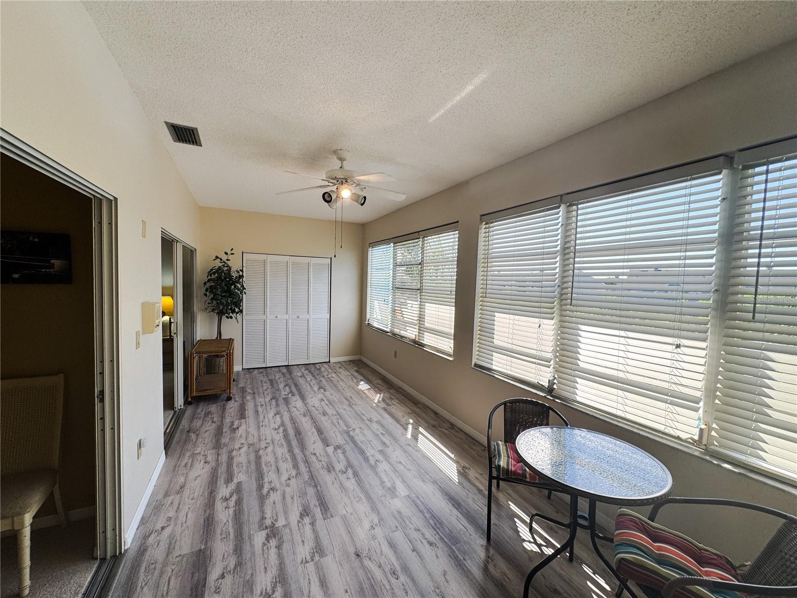 CLUBHOUSE PH 02 - Residential