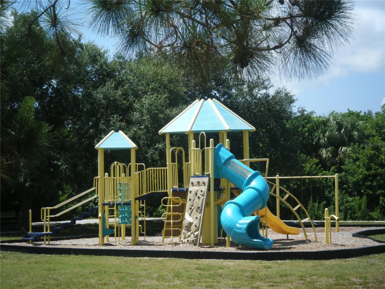 CLUBHOUSE PH 02 - Residential