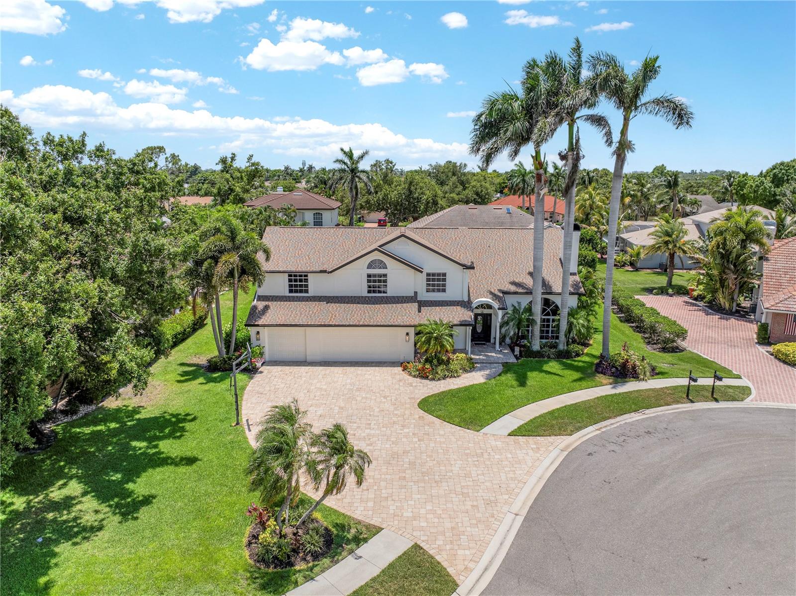 22 CARROTWOOD COURT