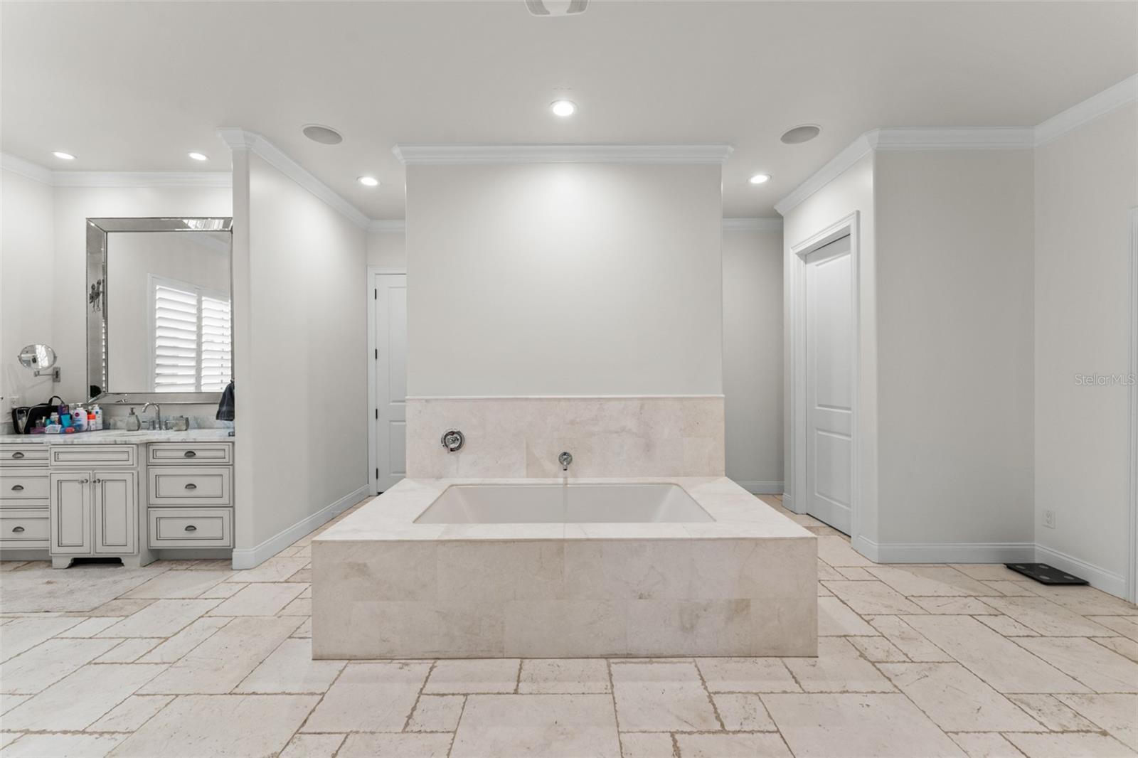 NORTH SHORE AT LAKE HART PRCL 04 - Residential