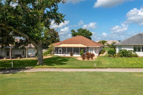 A home in LAKELAND