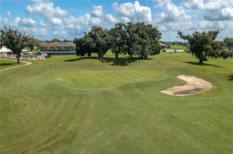 A home in LAKELAND