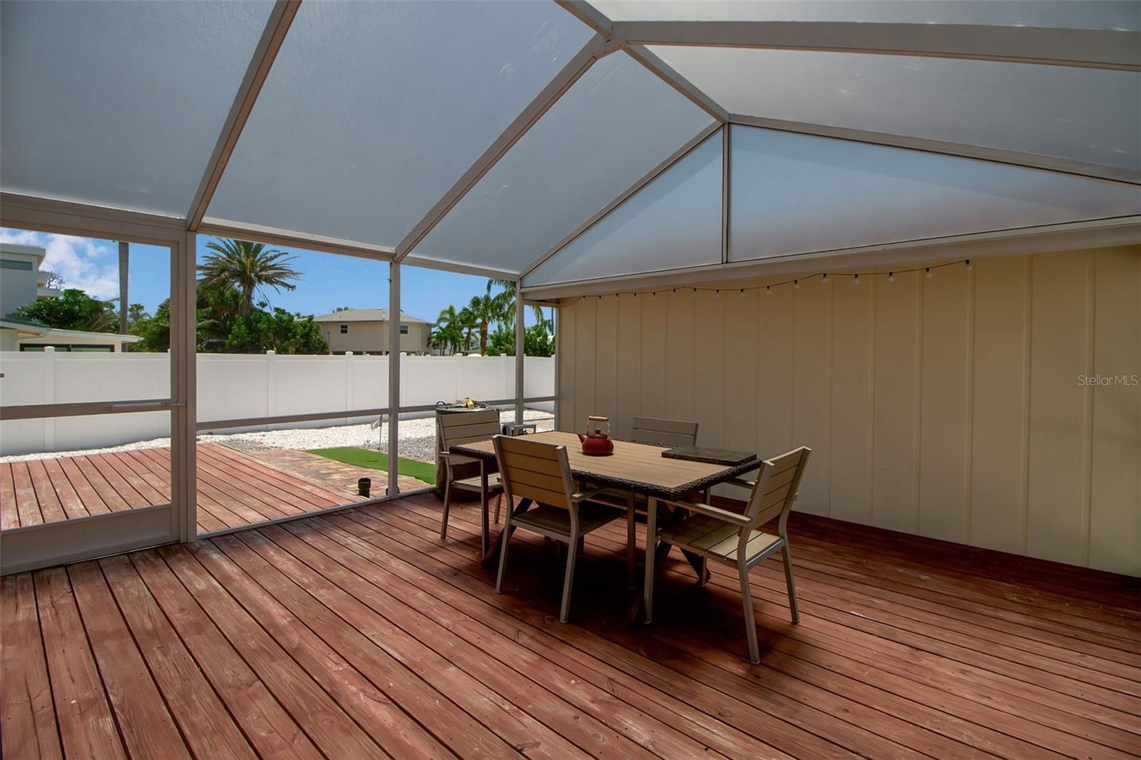 HOLMES BEACH 34TH UNIT - Residential