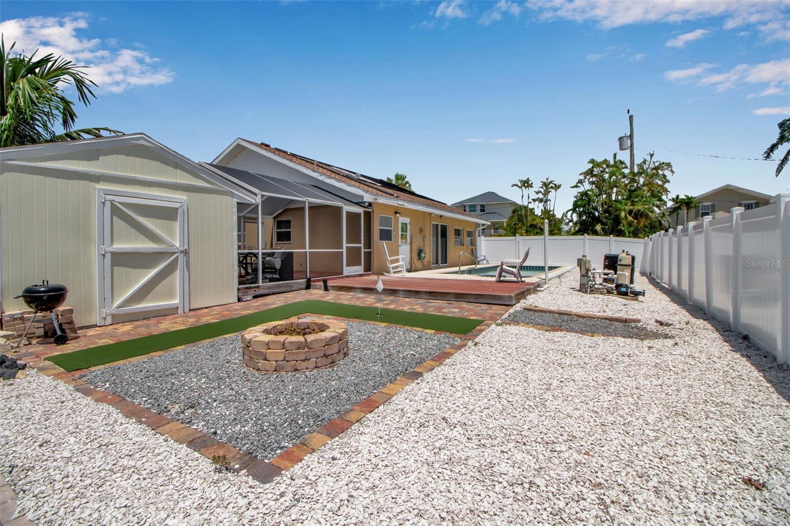 HOLMES BEACH 34TH UNIT - Residential