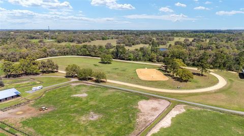 Tiny photo for 2599 NW 100th Avenue, Ocala, FL 34482 (MLS # OM710515)