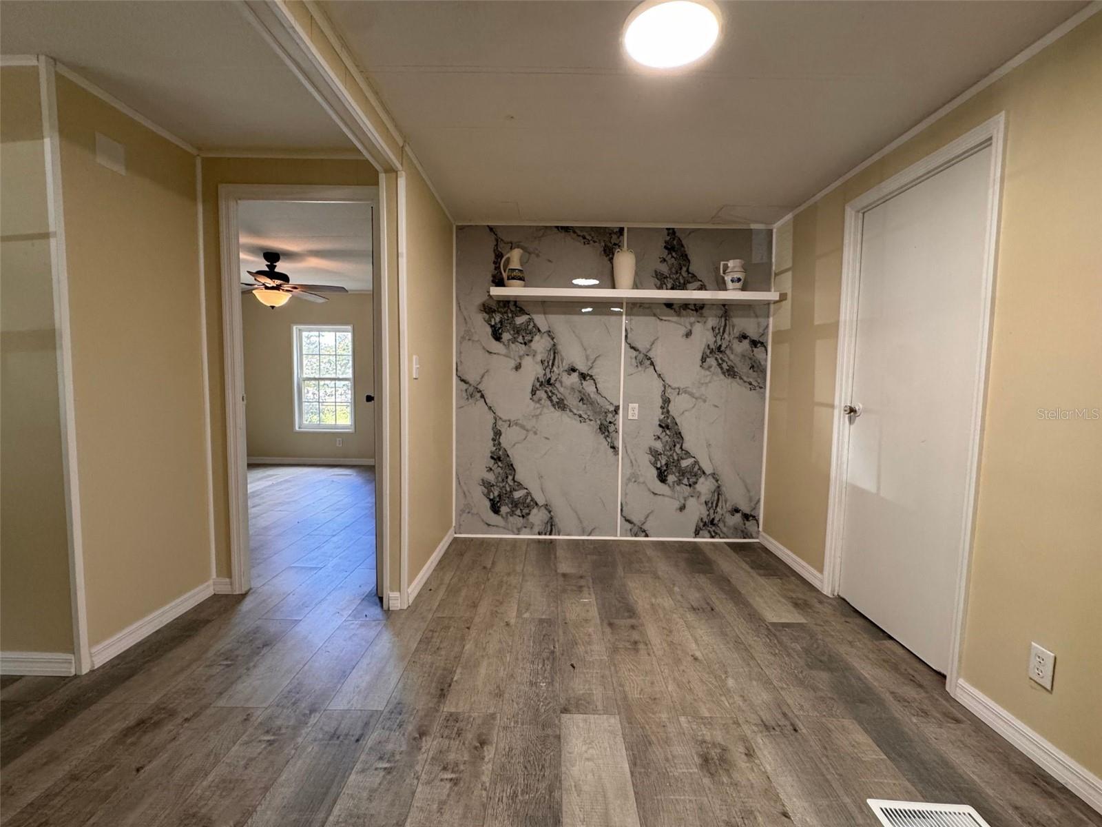 OAKRIDGE HEIGHTS - Residential