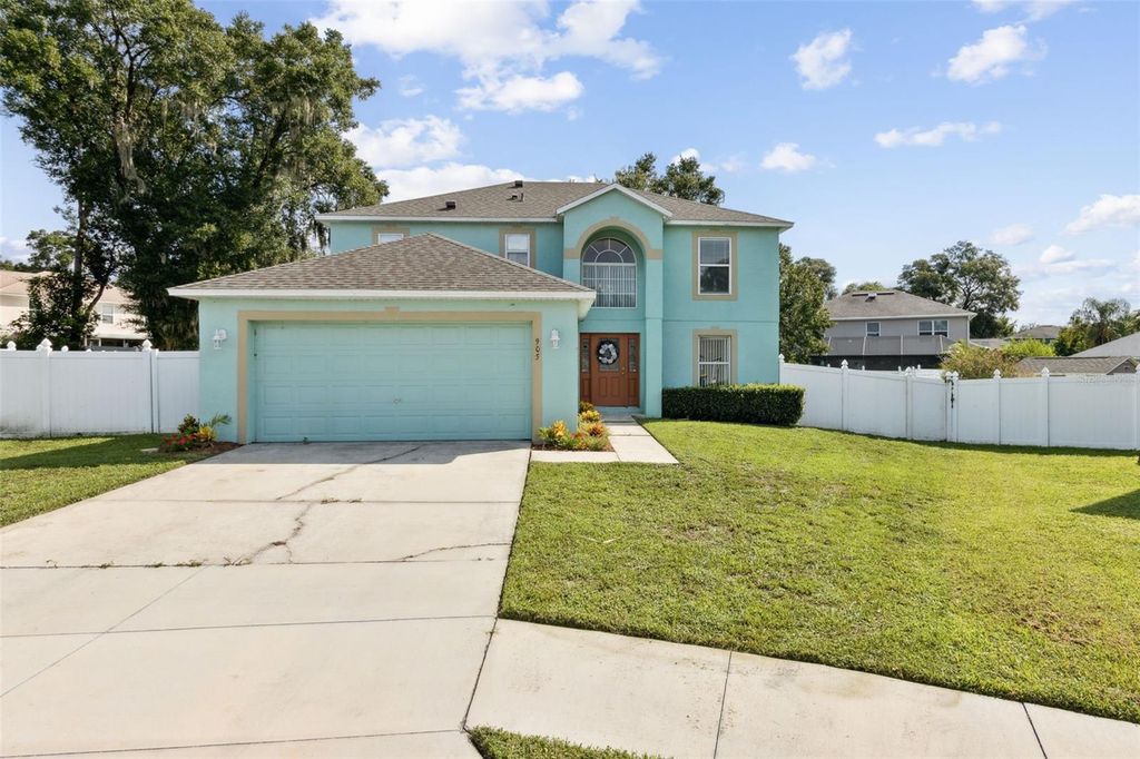 Photo of 905 Cascade Falls Lane, Deland, FL 32720 (MLS # V4944947)