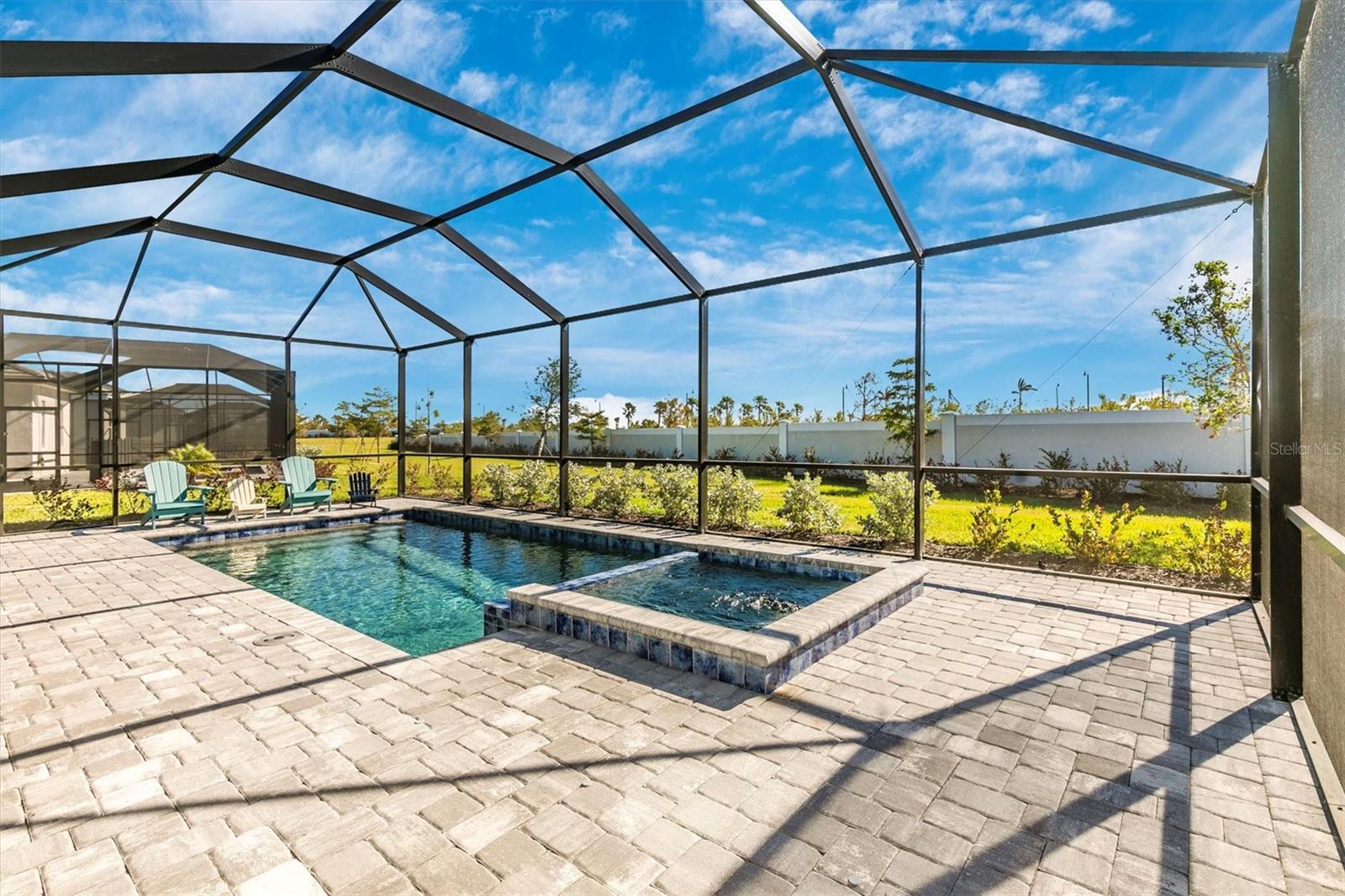 WELLEN PARK GOLF & COUNTRY CLUB - Residential Lease