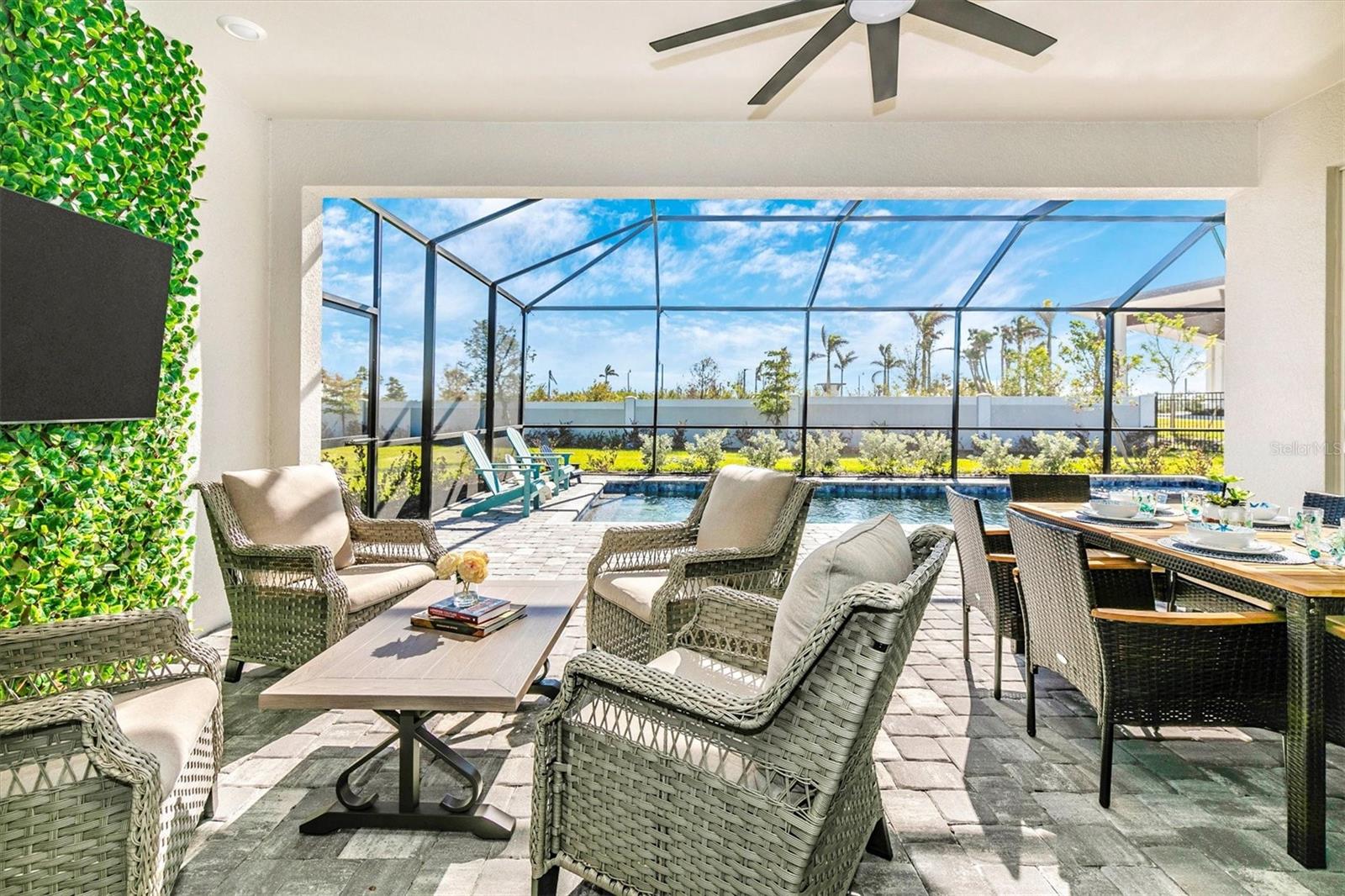 WELLEN PARK GOLF & COUNTRY CLUB - Residential Lease