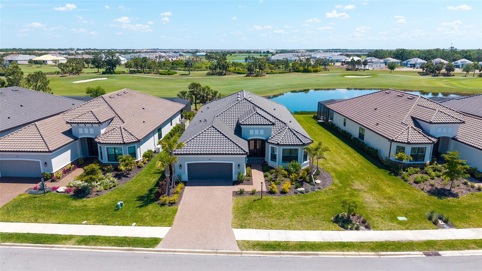3568 SANTA CATERINA BOULEVARD
