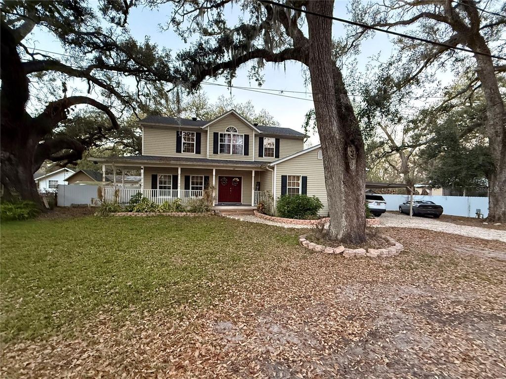 Photo of 1628 Curry Street, Brandon, FL 33510 (MLS # TB8479342)