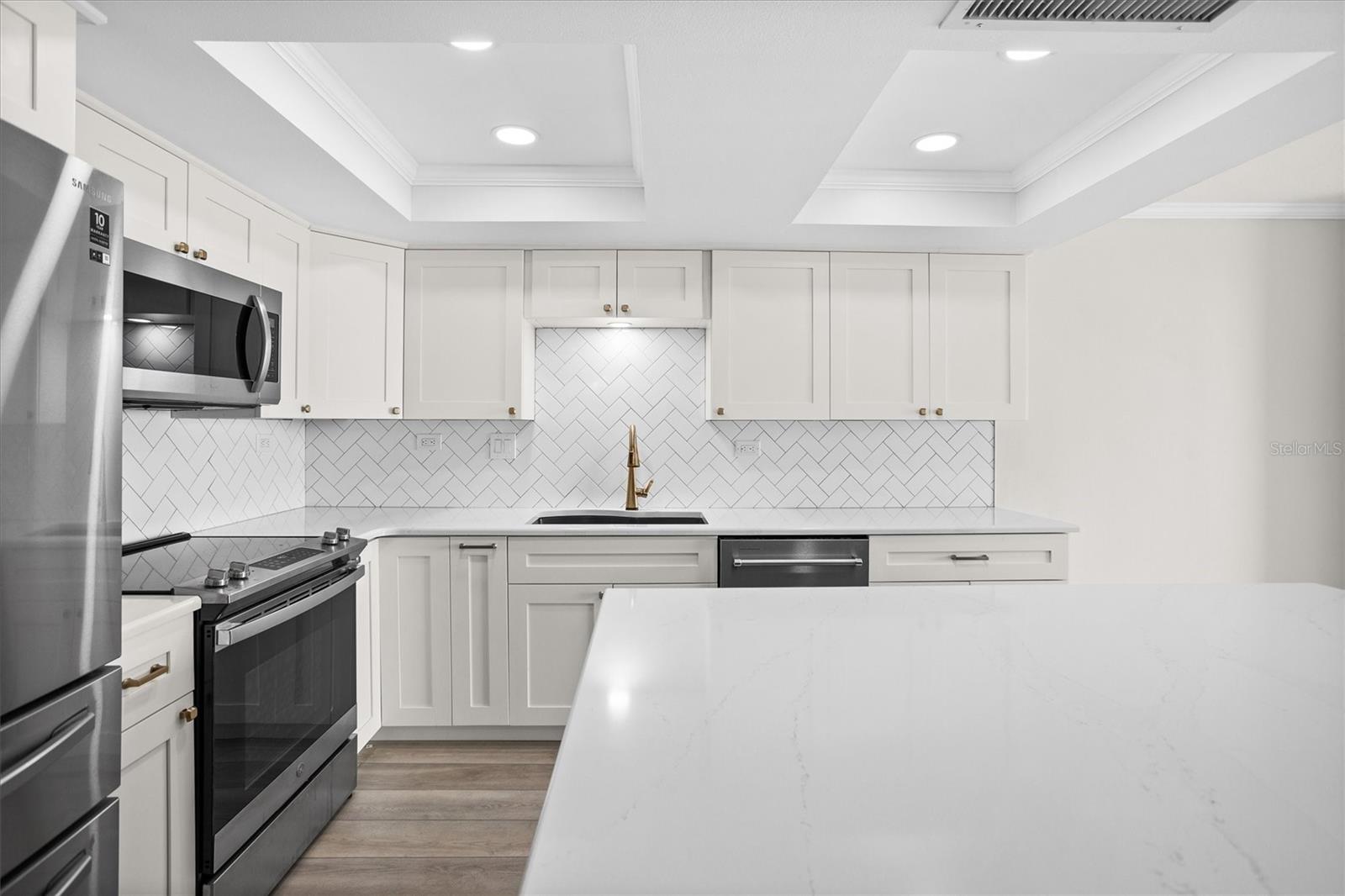 450 TREASURE ISLE CAUSEWAY 411