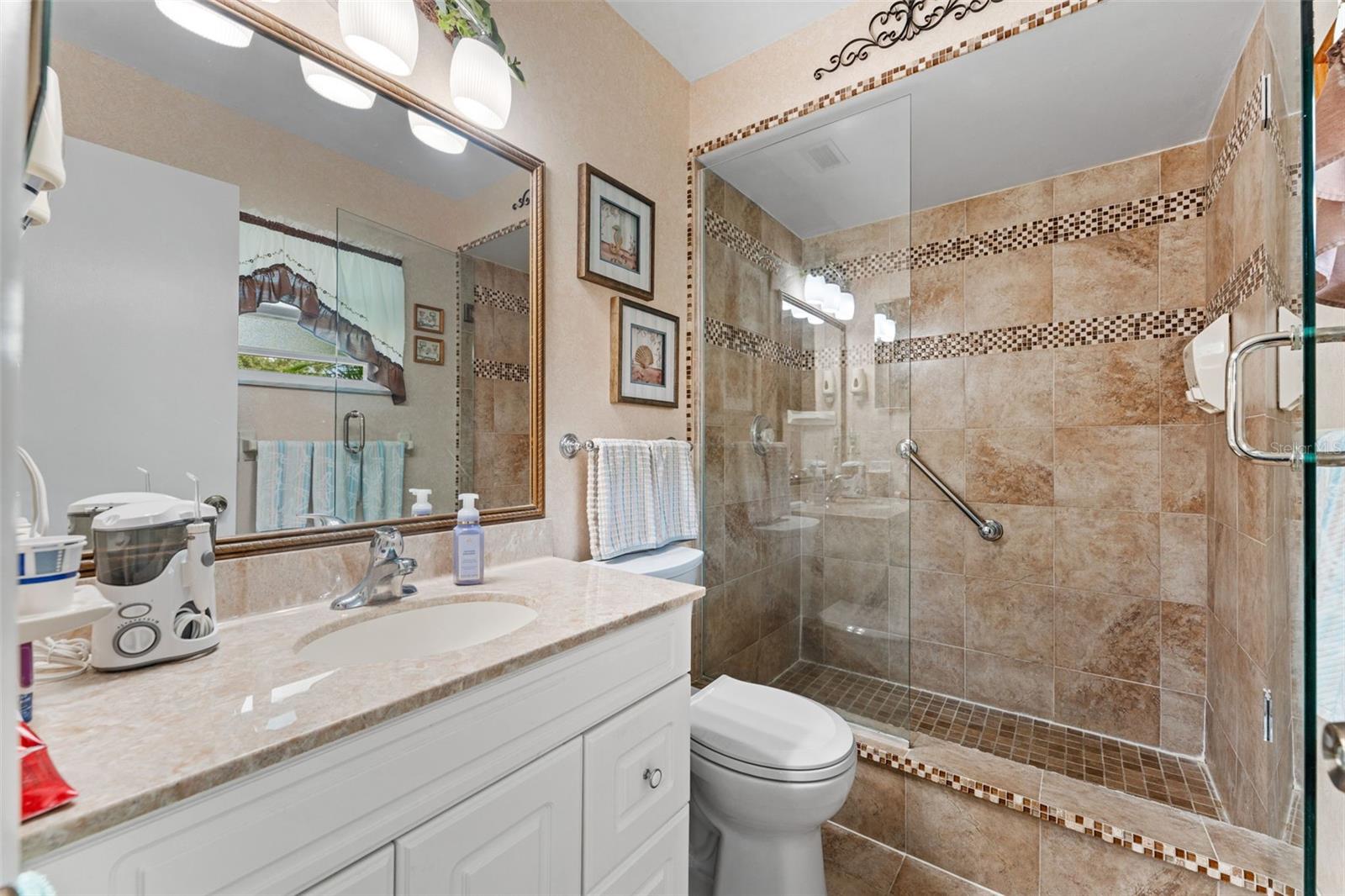 HIDDEN HARBOUR - Residential